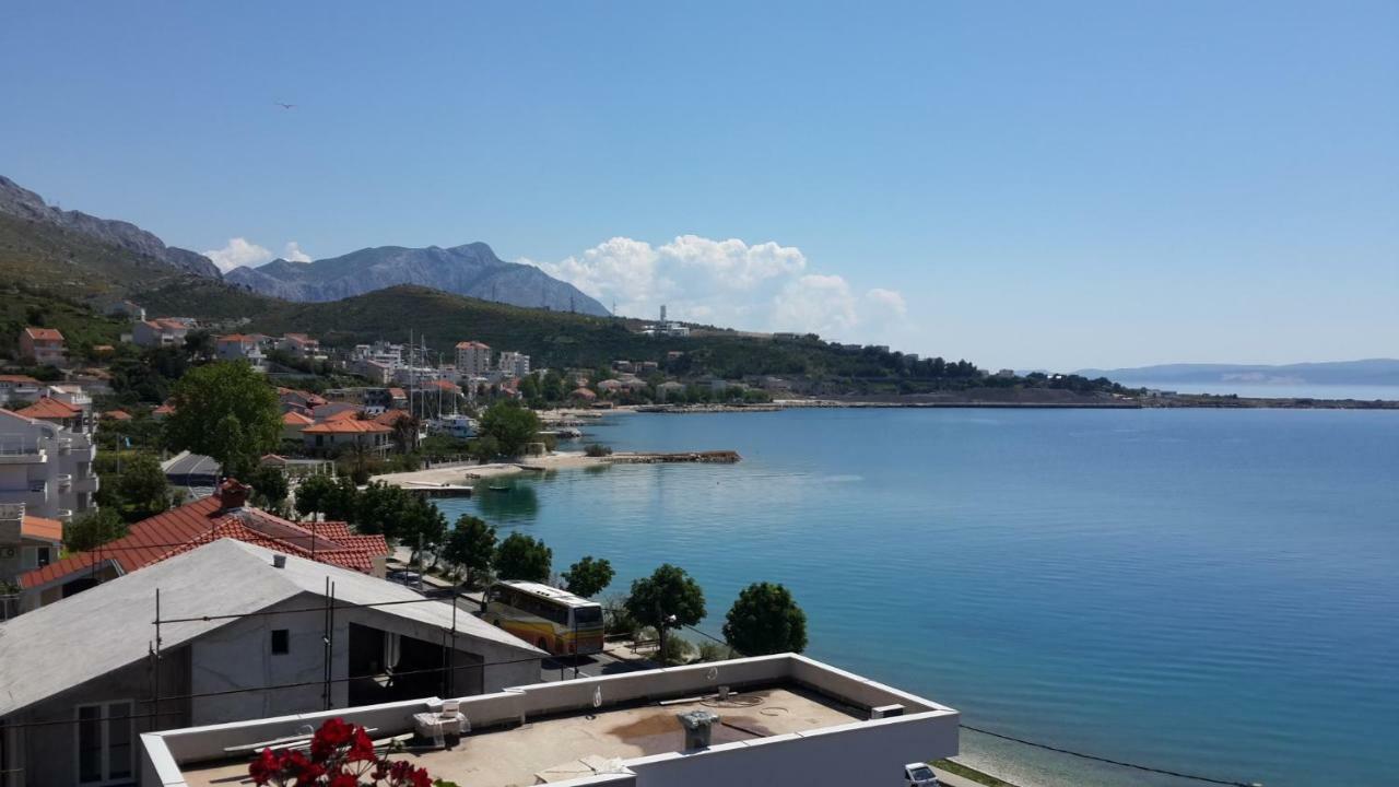 Apartment Bluebay Dugi Rat Exterior foto
