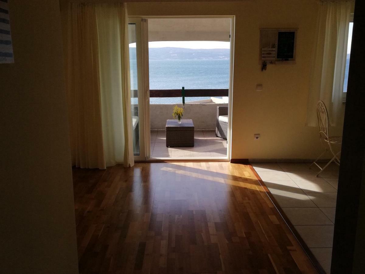 Apartment Bluebay Dugi Rat Exterior foto